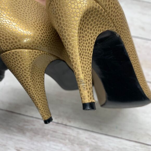 Stuart Weitzman for Mr. Seymour Gold Vintage High Heels Size 7.5 N - Picture 5 of 10
